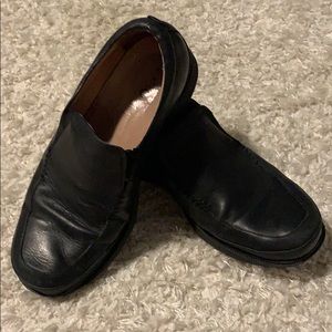 Men’s Abeo slip on shoes